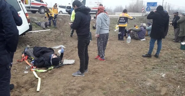 Amasya'da tarım işçilerini taşıyan servis devrildi: 17 yaralı