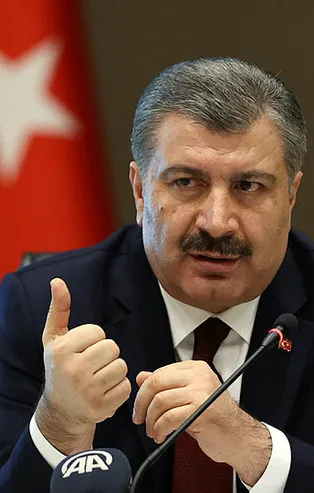 Sağlık Bakanı Fahrettin Koca'dan vatandaşlara 'evde kal' çağrısı: Biz daha büyük bahar bekliyoruz