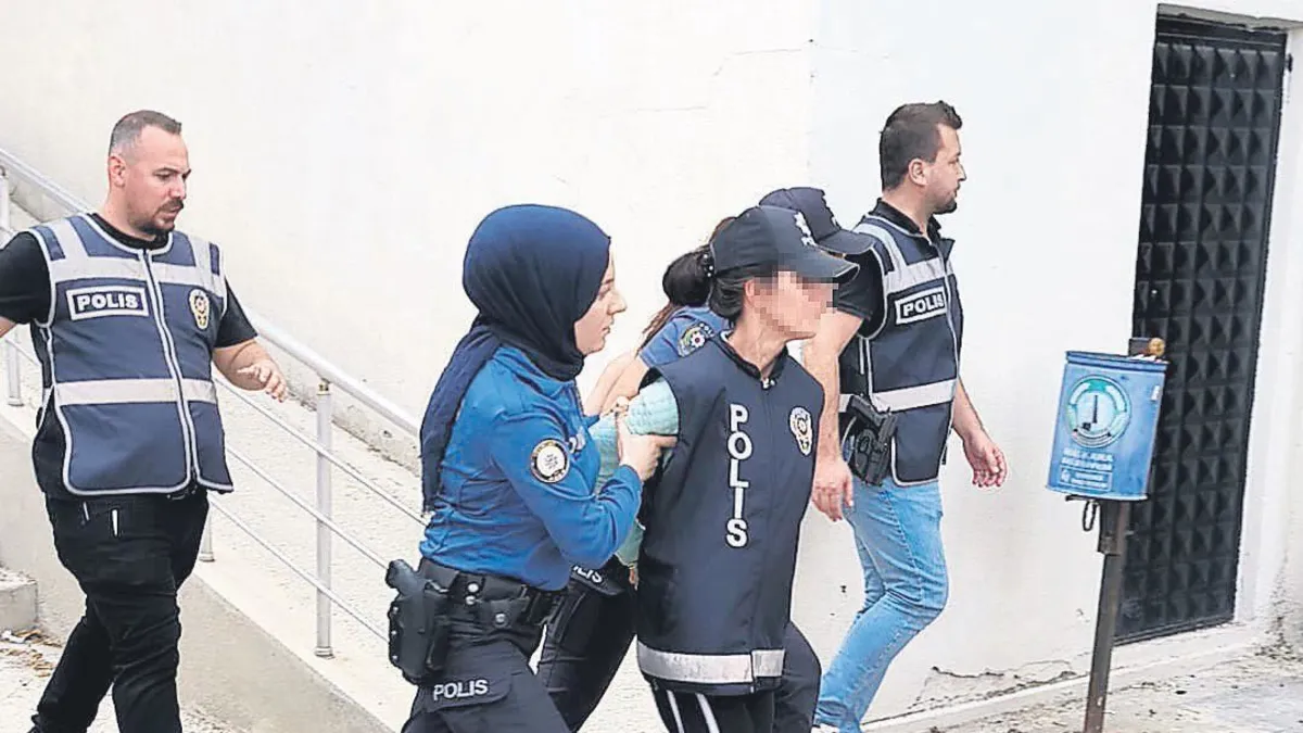 Şiddete uğrayan bebek beyin kanaması geçirdi: Annesi gözaltına alındı