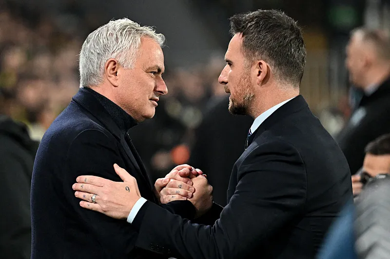 Hedef çeyrek final! Mourinho Rangers maçı 11'ini belirledi - 4