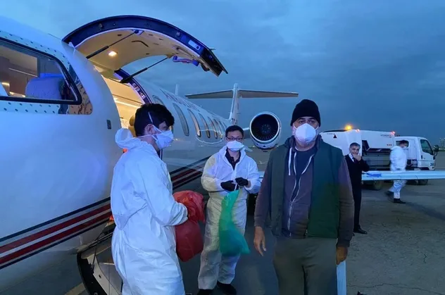 Yurt dışından uçak ambulansla Türkiye'ye getirilen hastalar: Türkiye hiçbir vatandaşını sahipsiz bırakmadı