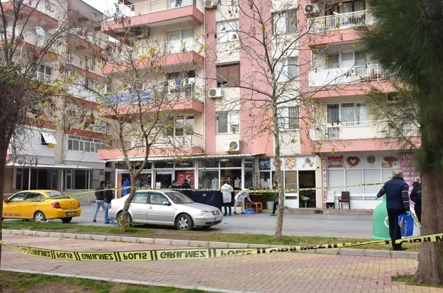 Babasını sopayla döverek öldürdü