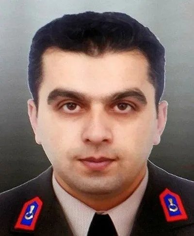 Uzman çavuş, eşi ve oğlu evinde ölü bulunmuştu! Gerçek ortaya çıktı-1