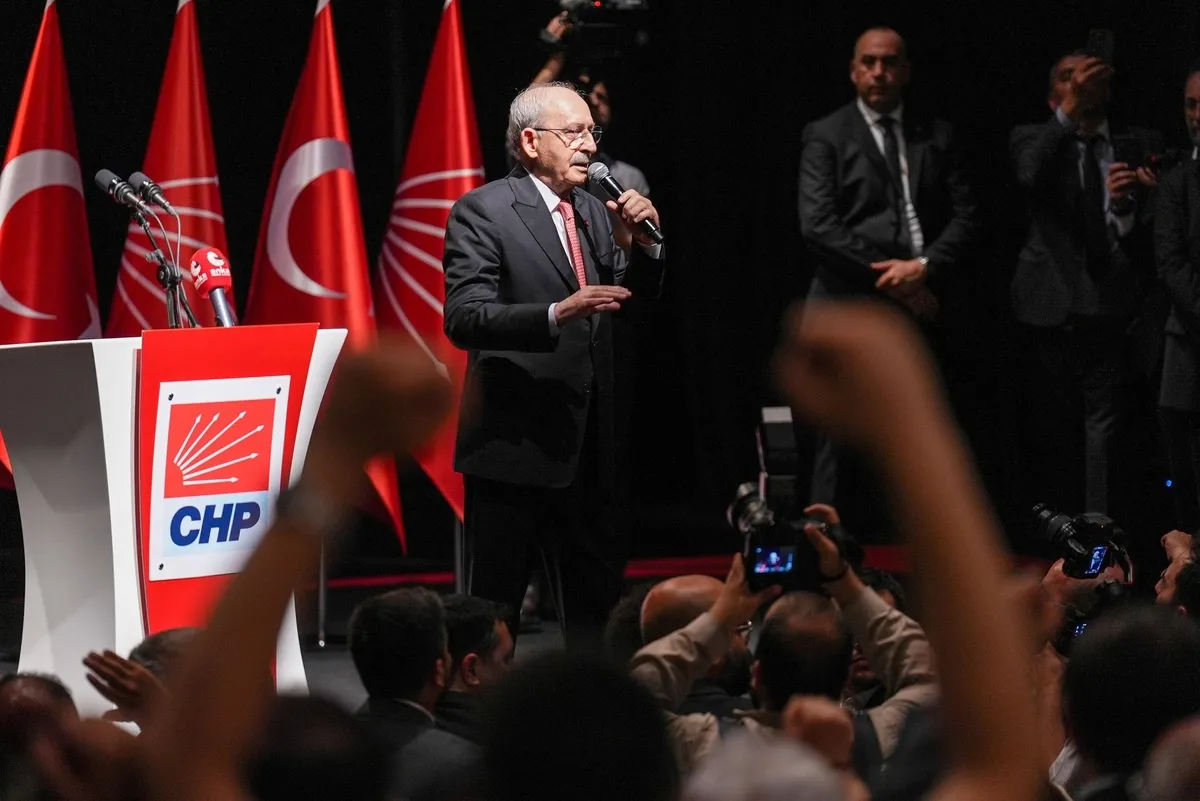 CHP'de "salı" düğümü! Kılıçdaroğlu ve Özgür Özel cephesi "grup" yapmayacak | Açıklamalar peş peşe-2
