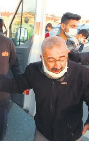 Antalya'da motosikletli gençler kaza yaptı: Oğlunun öldüğünü zanneden baba büyük korku yaşadı