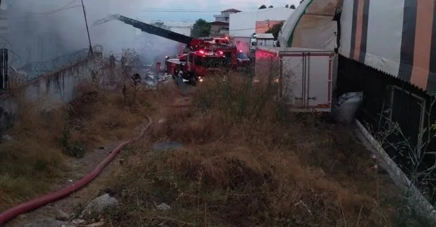 Ataşehir’de iş yeri yangını! Dumanlar bir anda etrafı sardı