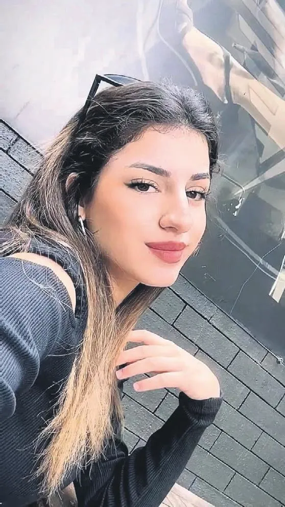 turkiyenin-konustugu-yalanci-doktorun-mesajlari-ortaya-cikti-bizde-kesmek-yok-1670021761566.jpeg Türkiye'nin konuştuğu yalancı doktorun mesajları ortaya çıktı! "Bizde kesmek yok!"-7