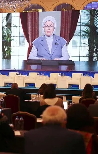 Emine Erdoğan'dan 12. Boğaziçi Zirvesi'ne video mesaj