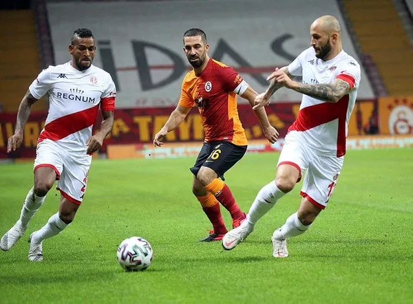 aslantepede-kazanan-yok-ms-galatasaray-0-0-antalyaspor-1609610829990.jpeg