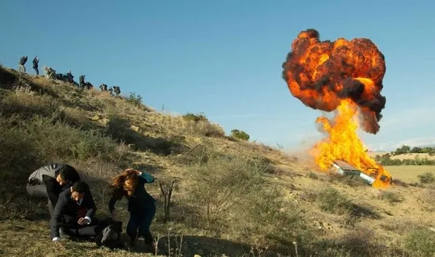 bir-zamanlar-cukurova-neden-yok-bir-zamanlar-cukurova-yeni-bolum-ne-zaman-31-aralik-atv-yayin-akisi-1609431603985.jpg Bir Zamanlar Çukurova neden yok? Bir Zamanlar Çukurova yeni bölüm ne zaman? 31 Aralık ATV yayın akışı-6