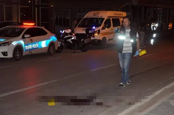 Karaman'da gece yarısı feci son: 15 yaşındaki Yavuz Selim otomobilin çarpmasıyla hayatını kaybetti-4