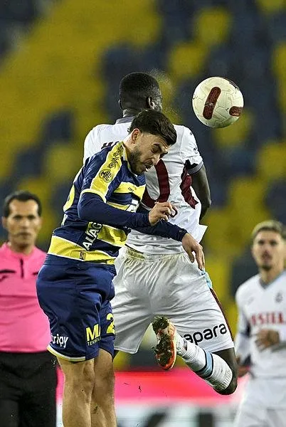 trabzonspor-ankaragucunu-yenerek-2024e-galibiyetle-basladi-bordo-mavililer-son-4-macta-10-puan-aldi-1704583492883.jpeg Trabzonspor, Ankaragücü'nü yenerek 2024'e galibiyetle başladı! Bordo-Mavililer son 4 maçta 10 puan aldı-2
