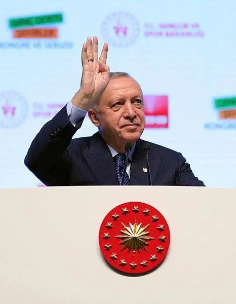son-dakika-baskan-erdogandan-genc-dostu-sehirler-kongresinde-onemli-aciklamalar-1629833702061.jpeg Son dakika: Başkan Erdoğan'dan Genç Dostu Şehirler Kongresi'nde önemli açıklamalar-2