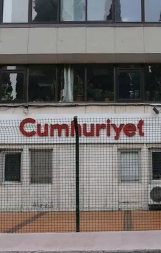 Cumhuriyet’te FETÖ temizliği!