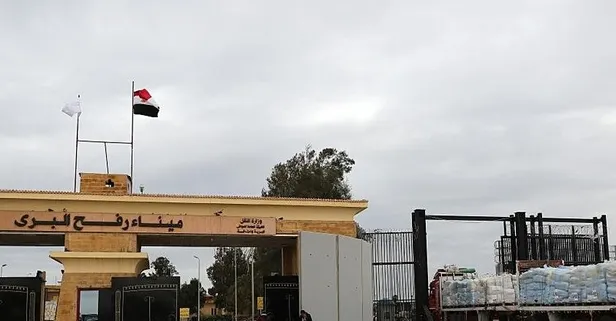 İsrail yine "Refah" vermiyor: Sınır kapısından yardım girişi yasak | Sadece yaya geçişine açık