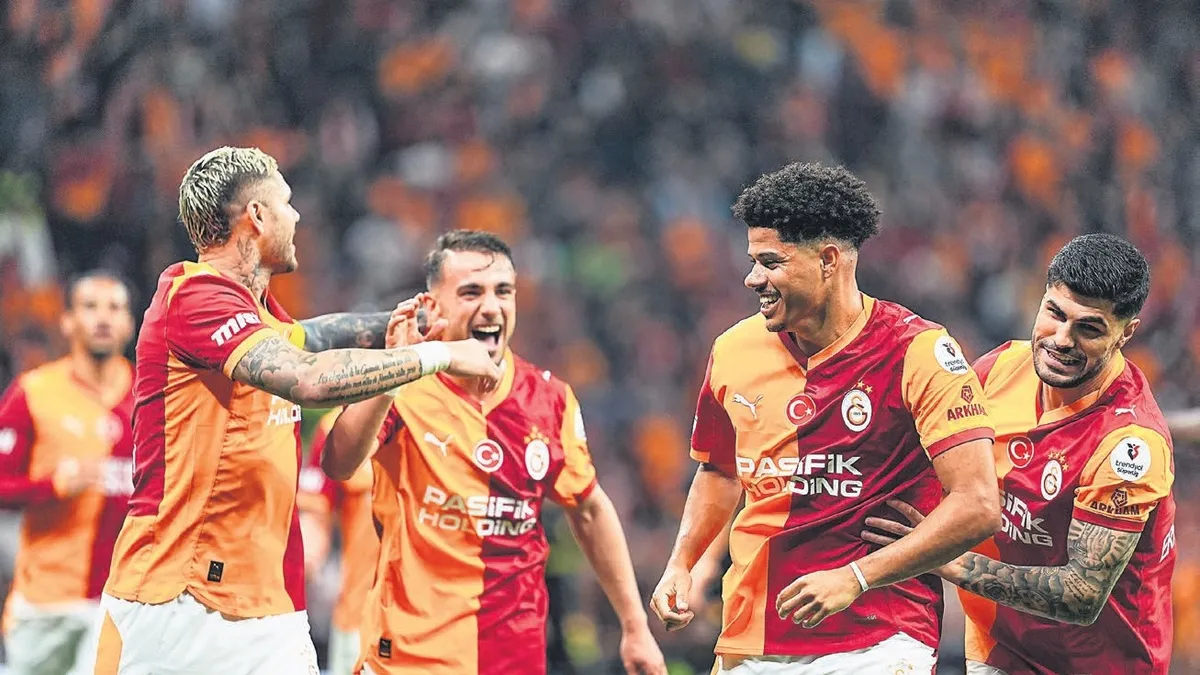 Aslolan Galatasaray! Cimbom Okan Buruk'la tarih yazıyor!