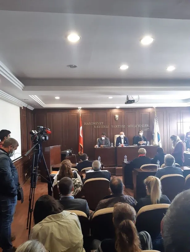 Büyükada sakinleri Adalar'da akülü araç kullanımının yasaklanmasını protesto etti: Kayyum istiyoruz-4