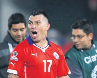 Beşiktaş Gary Medel’i bitiriyor