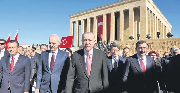 TUSAŞ'tan dünyaya 101.yıl mesajı! Başka Recep Tayyip Erdoğan: Alçaklara inat üreteceğiz