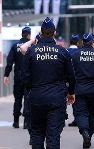 Brüksel'de bomba alarmı