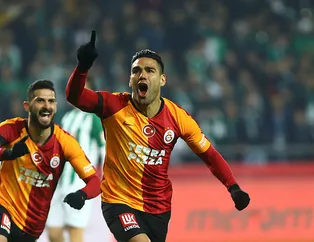Son dakika: Galatasaray'a Falcao ve Saracchi'den kötü haber
