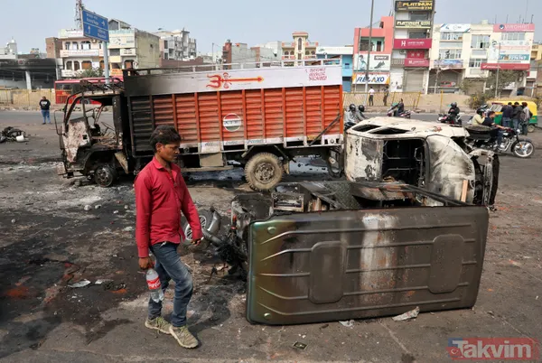 Hindistan'da camileri yakıp müslümanlara eziyet ettiler - 41