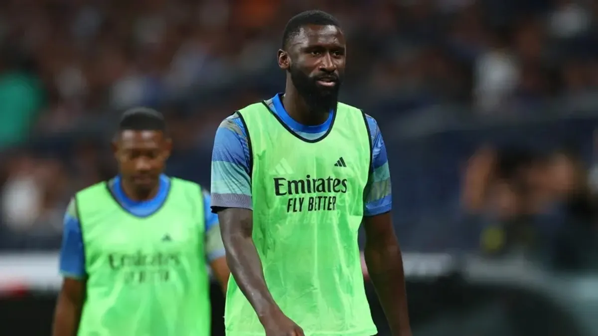 Real Madrid'e Antonio Rüdiger şoku!