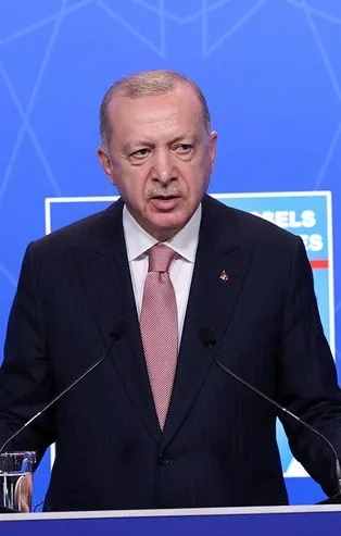 Türkiye'nin  İsveç ve Finlandiya'ya veto adımı tüm dünyada manşet! Uluslararası medya ilk sayfadan verdi