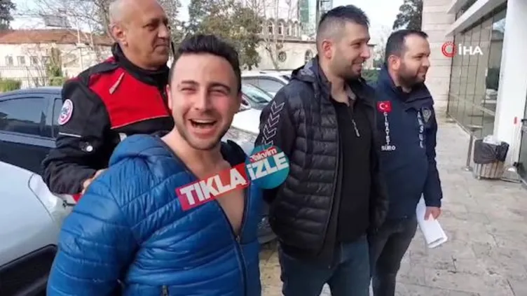 ▶️ Silahla yaralama olayından adliyeye sevk edilen zanlı: Ben öldürdüm, az yakışıklı çıkalım