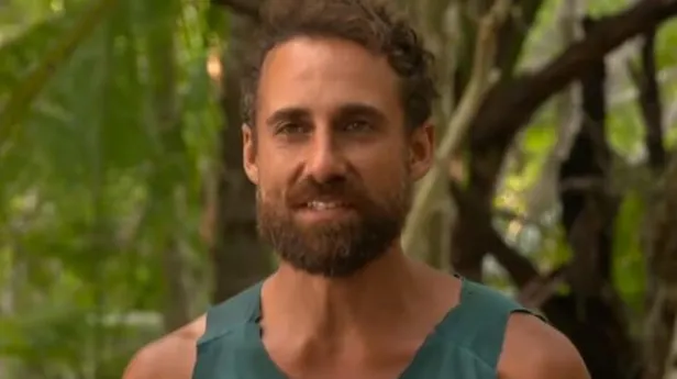 Acun Ilıcalı Survivor'dan elenen Dora hakkında bir konuştu pir konuştu 'sen bizim formatın...' Survivor'ın sivri ismi Uğurtan Dora...-5