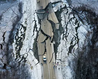 Alaska’daki depremin bilançosu ağır oldu