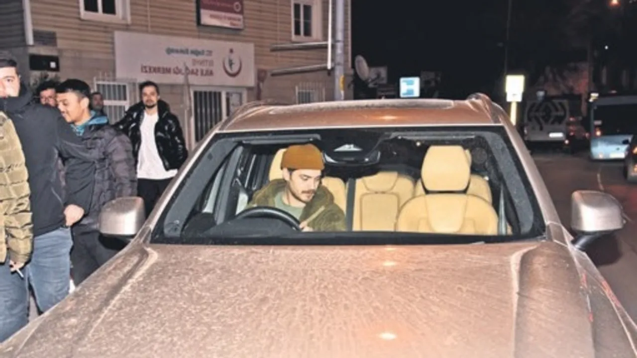 Çağatay Ulusoy, Aslıhan Malbora ile ilişkisi hakkında konuştu!