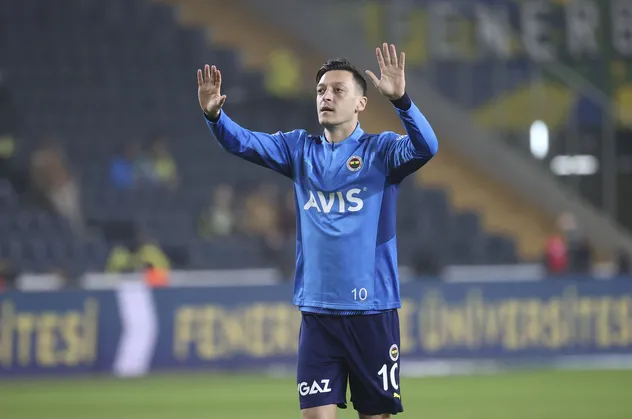 Fenerbahçe'den Mesut Özil açıklaması