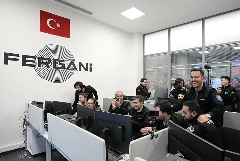 Fergani Uzay’ın ilk uydusu uzaya fırlatıldı