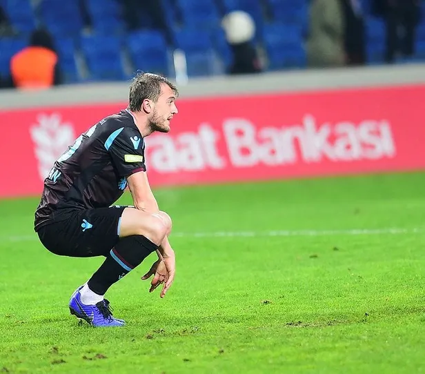 Trabzonspor'da Batuhan Artarslan ile yollar ayrıldı-1
