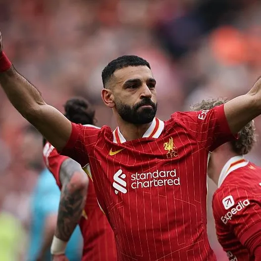 Salah Aguero’yu yakaladı