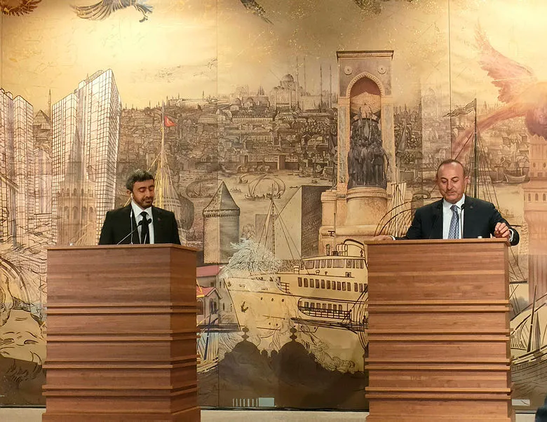 Bakan Çavuşoğlu’ndan BAE’li mevkidaşı ile kritik temas