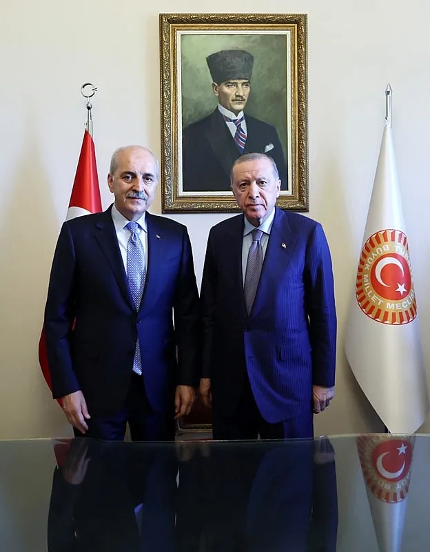 terorsuz-turkiyeye-meclis-catisi-pes-pese-kritik-temaslar-baskan-erdogan-numan-kurtulmus-ibrahim-kalin-1752066767185.jpeg