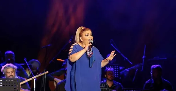 Efsane ikili: Kibariye ve İspanyol sanatçısı Buika Sezen Aksu'nun unutulmaz şarkısını seslendirdi!