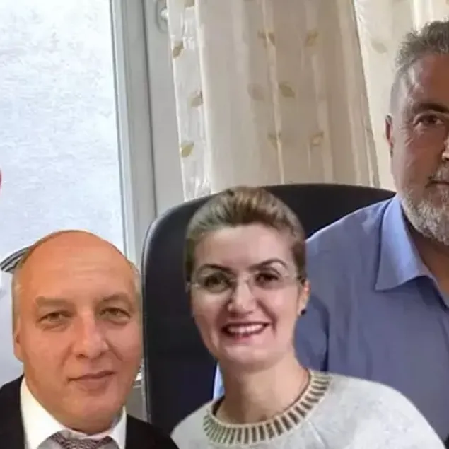 Adem’den beri akrabayız