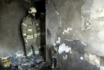 Avcılar'da uyuşturucunun etkisindeki adam oturduğu evi yaktı