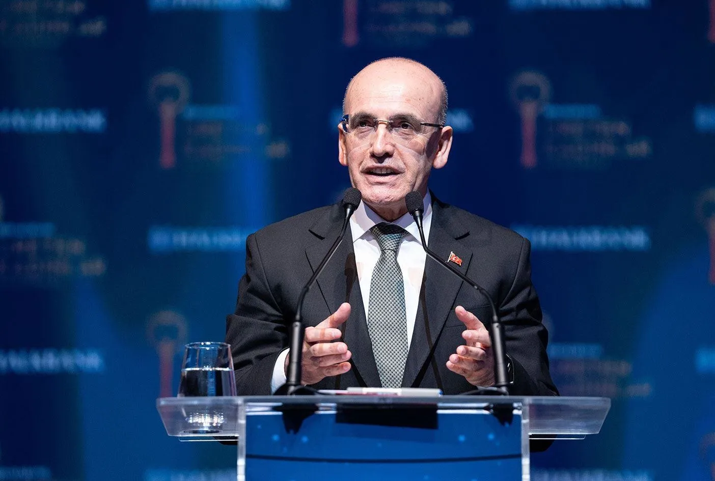 TL’ye güven artıyor