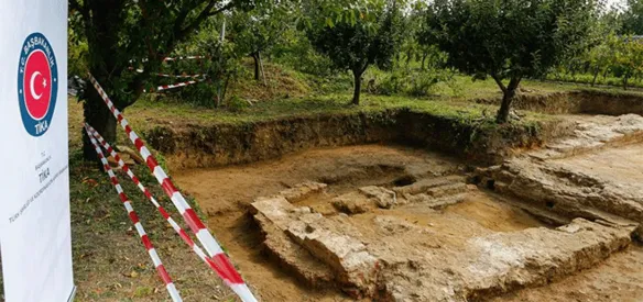 Türk İşbirliği ve Koordinasyon Ajansının (TİKA) çalışmaları sonucunda, 1566'daki Zigetvar Kuşatması sırasında hayatını kaybeden Kanuni Sultan Süleyman'ın iç organlarının defnedildiği yer bulundu