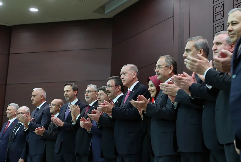 Şahlanış Dönemi kabinesinin şifreleri