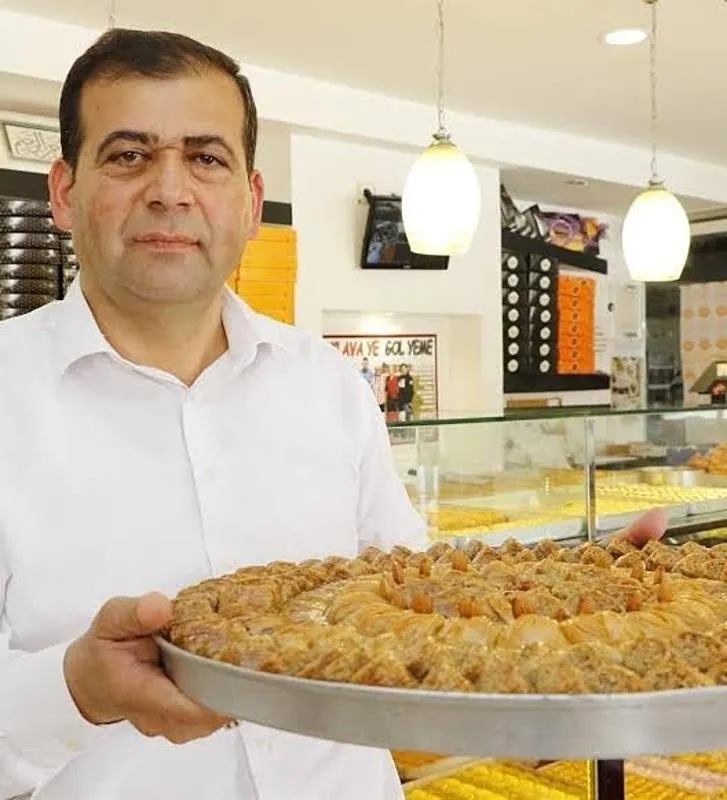 Antalya'da pastanede dehşet! Oda başkanı iki kişiyi öldürüp intihar etti (takvim foto arşiv)