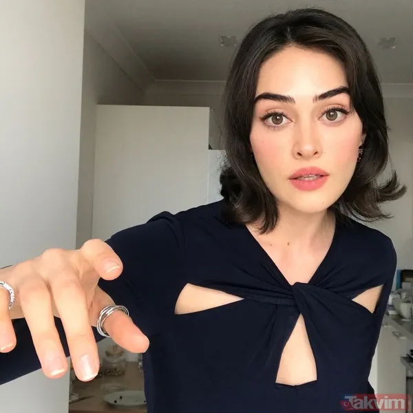 Esra Bilgiç sutyeninin üzerine giydiği ceketiyle paylaştı! “Ve fotoğraflar geldi” deyip ortalığı çalkaladı! Diriliş Ertuğrul ve Ramo’nun yıldızı... - 2