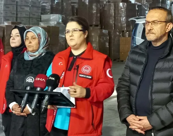 1677775825557.jpg Millet çocuklarını bağrına bastı! 347 binin üzerinde koruyucu aile talebi-7