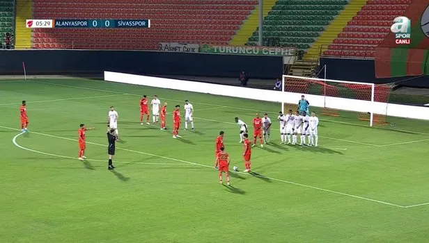 Alanyaspor 1-0 Sivasspor (GOL: Emre Akbaba)