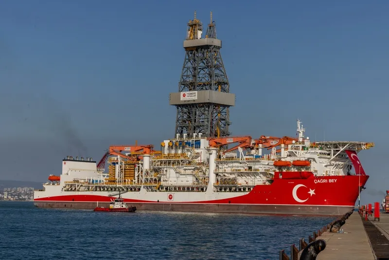 somalide-tarihi-gorev-turkiyeden-yurt-disinda-ilk-deniz-sondaji-1775651634123.jpeg Somali’de tarihi görev: Türkiye’den yurt dışında ilk deniz sondajı-3