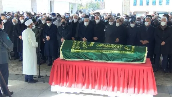 Kalyon Holding Yönetim Kurulu Başkanı Cemal Kalyoncu'nun ağabeyi iş insanı Ahmet Kalyoncu son yolculuğuna uğurlandı-4